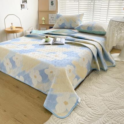 Design elegant de pat matlasat moale